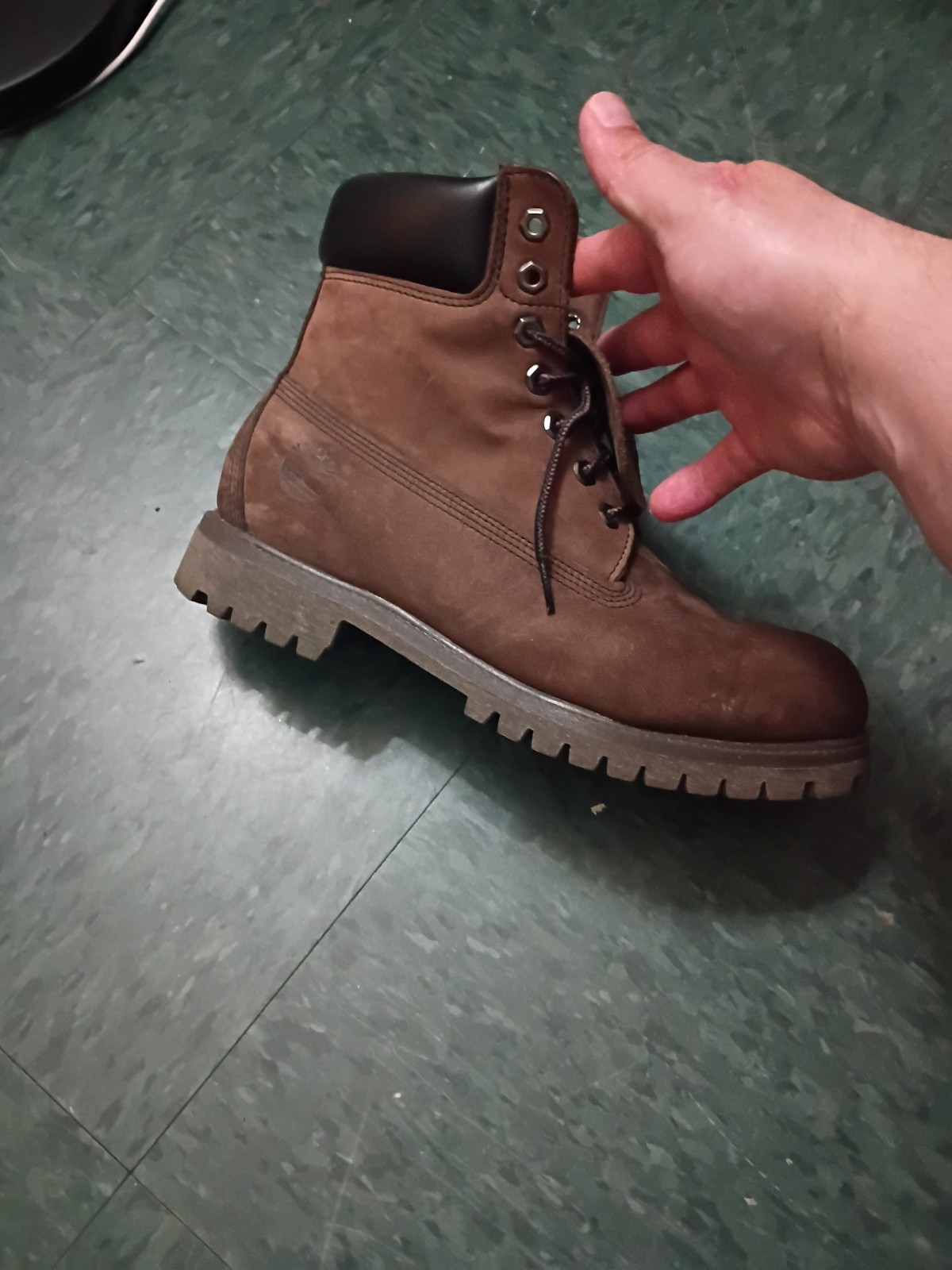 Timberland Men’s 6 Inch Genuine Leather Boot