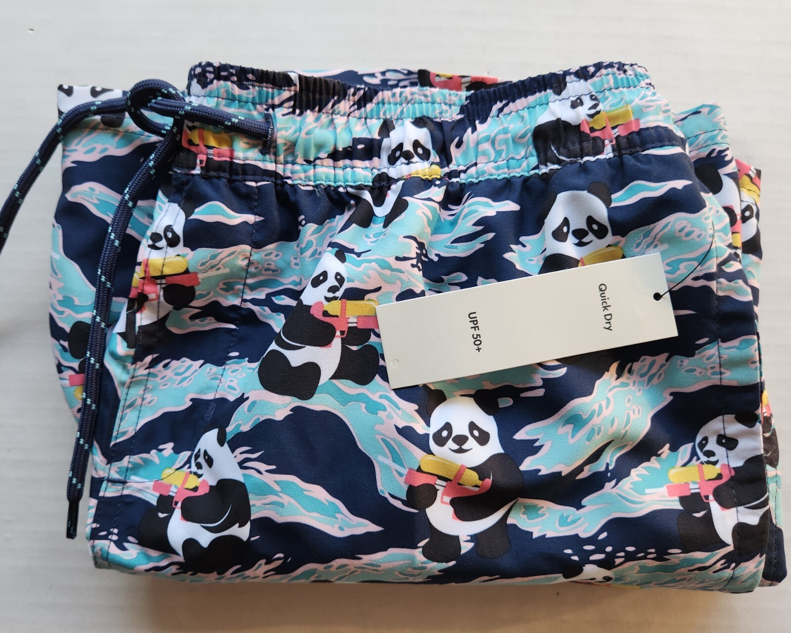 No Boundaries Men’s Apparel Panda Elastic Waist Shorts – Size: Medium (32-34)