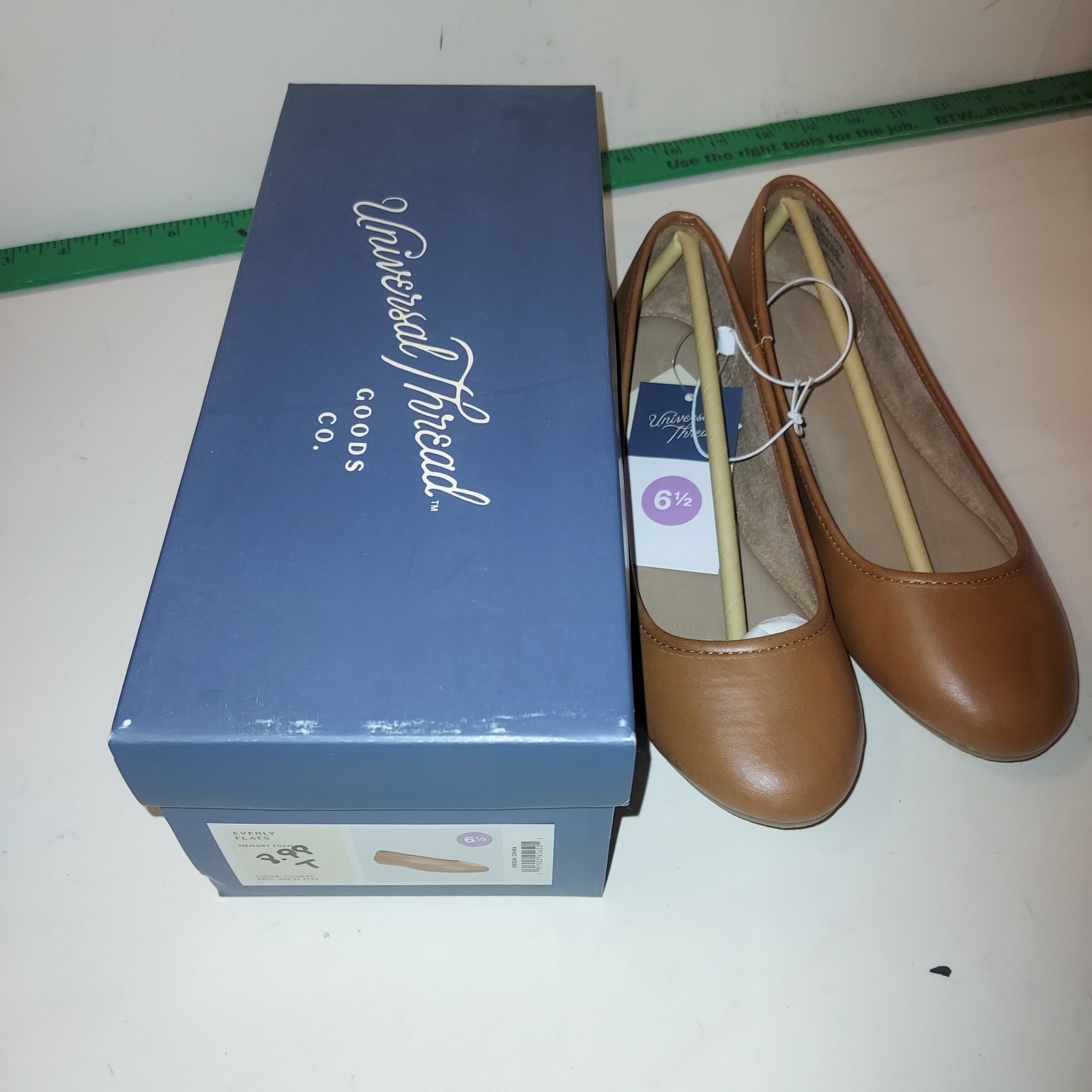 Universal Thread NWT Cognac Brown “Everly” Slip On Flat Loafers Wmn’s Sz 6.5