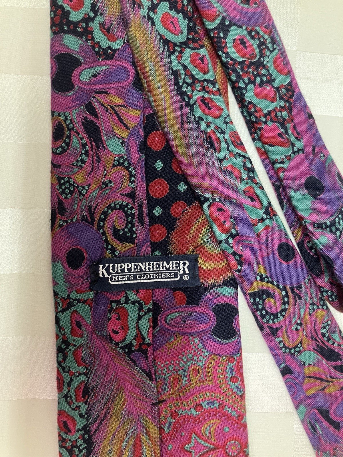 Vintage 90s Kuppenheimer Men’s Woven Wool Rayon Tie Paisley Abstract Purple