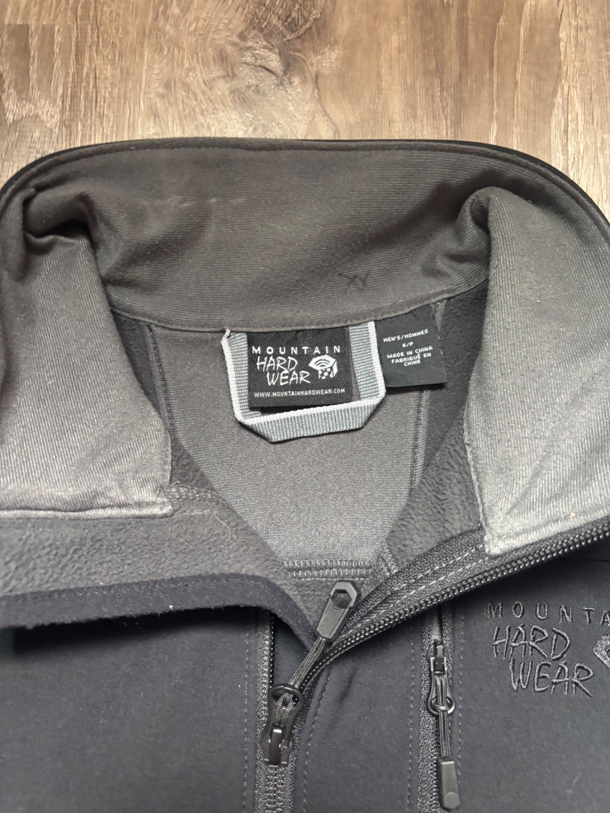 mountain hard wear jacket mens