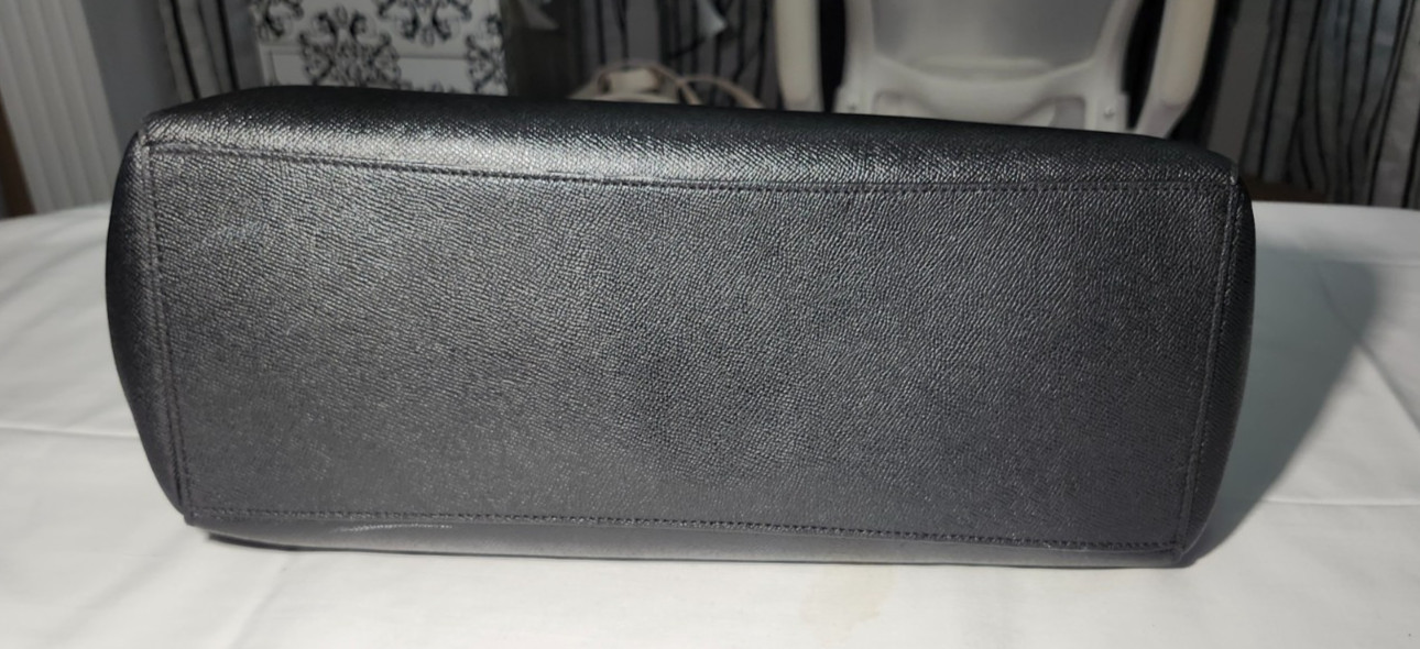 Coach Gallery Tote in Black Crossgrain Leather – Excellent Condition