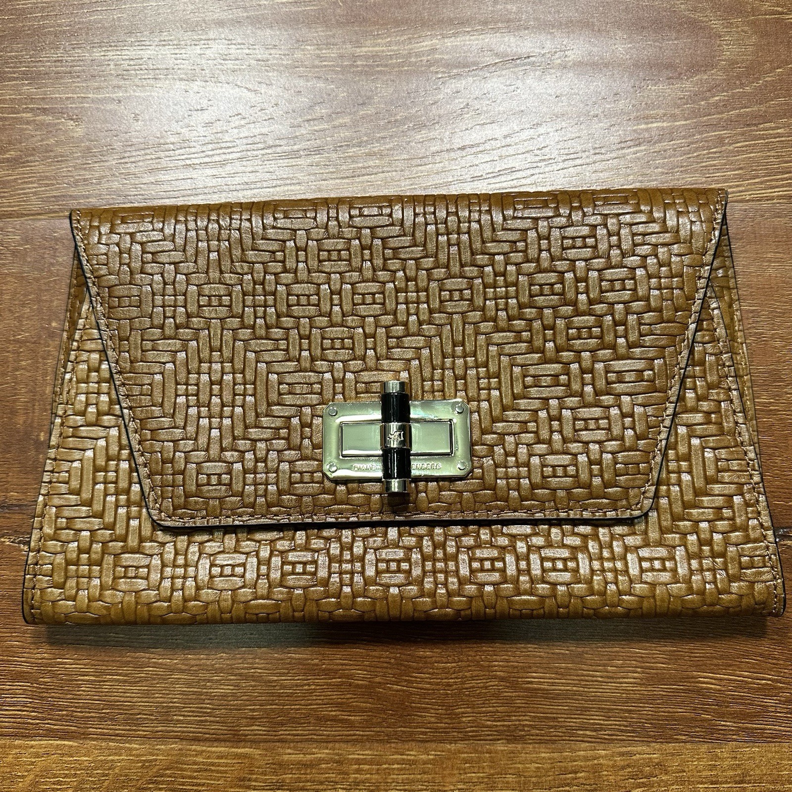 Diane Von Furstenberg Clutch Bag Brown Weave Twist Lock Quiet Luxury City Chic