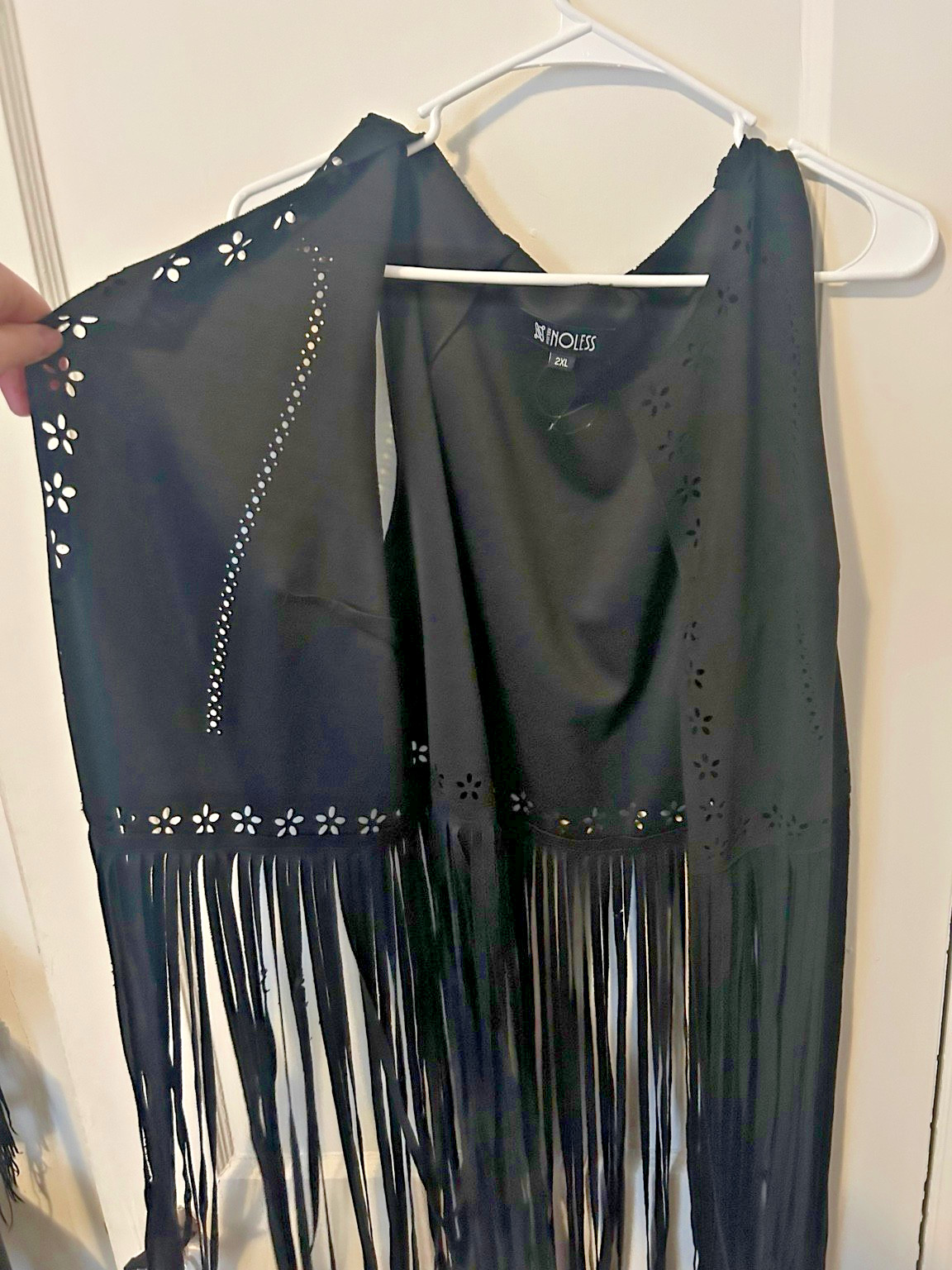 Relish NOLESS Black Fringe Vest No Sleeve Size 2XL
