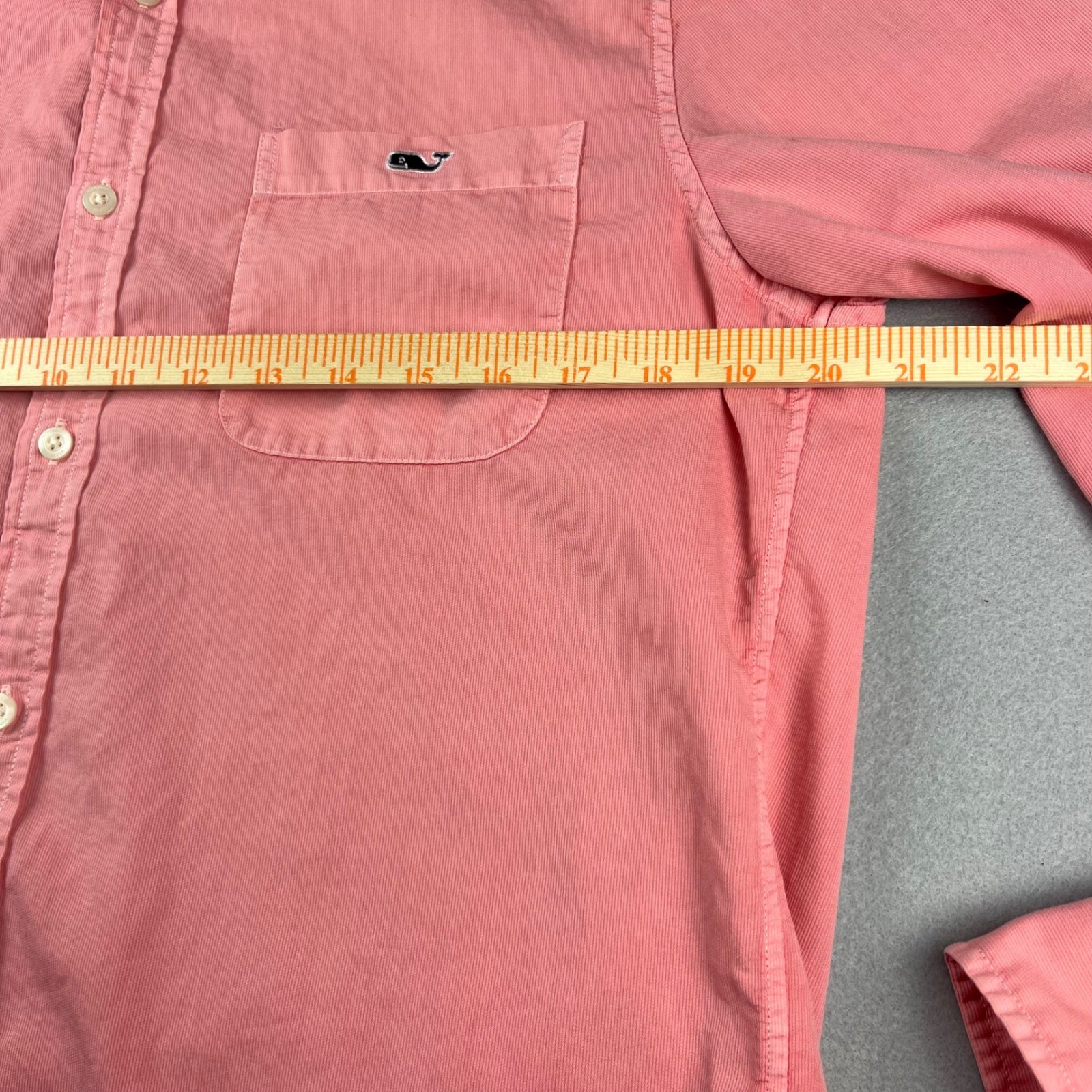 Vineyard Vines Mens Slim Fit Tucker Shirt Salmon Pink Cotton Silk Corduroy Med