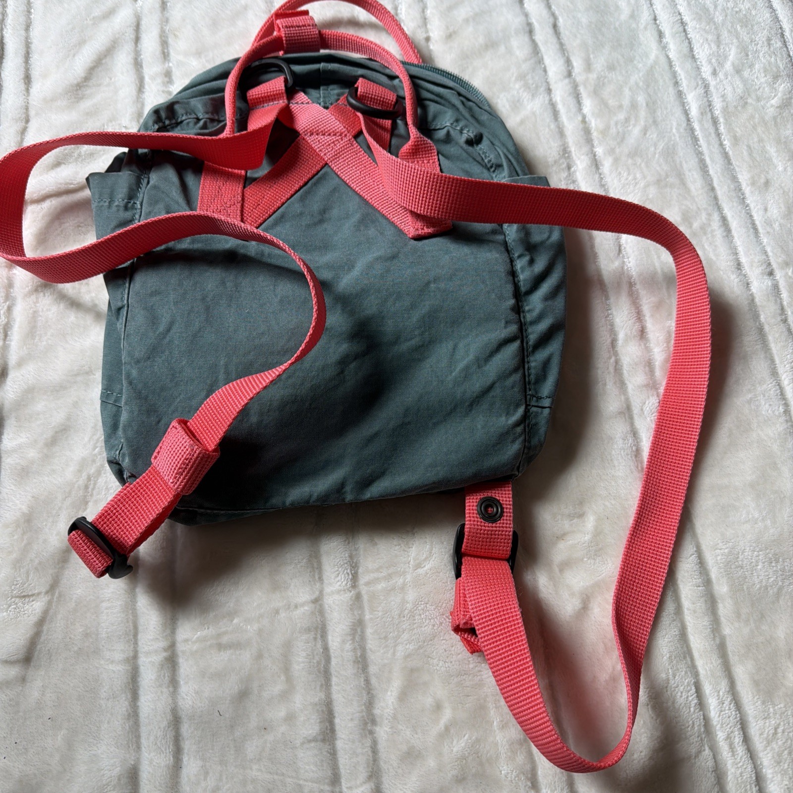 Fjallraven Kanken Mini Backpack RARE Pink Blue Colorway Excellent Condition Bag