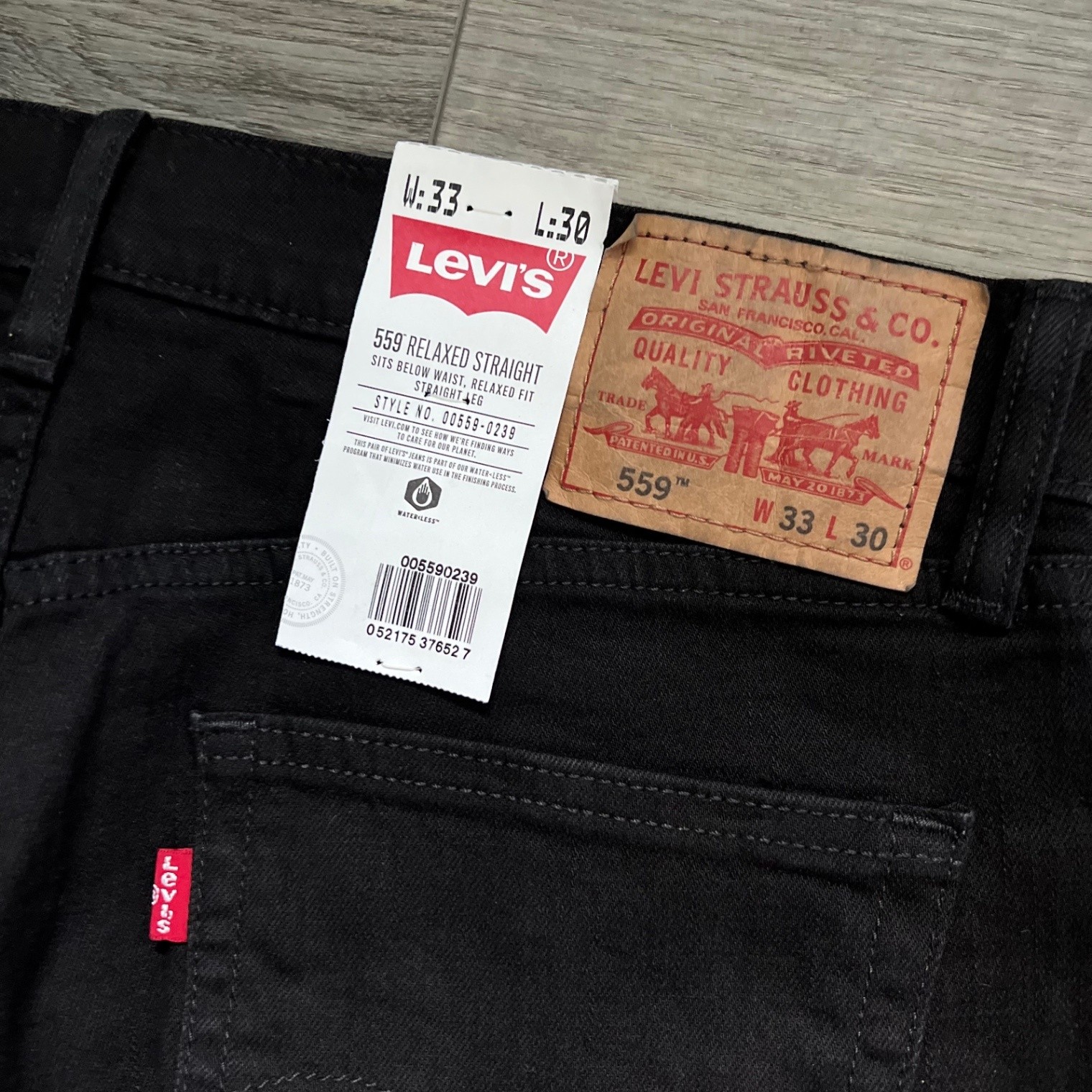 Levi’s Men’s 33×30 559 Relaxed Straight Jeans Black Denim Y2K NEW NWT