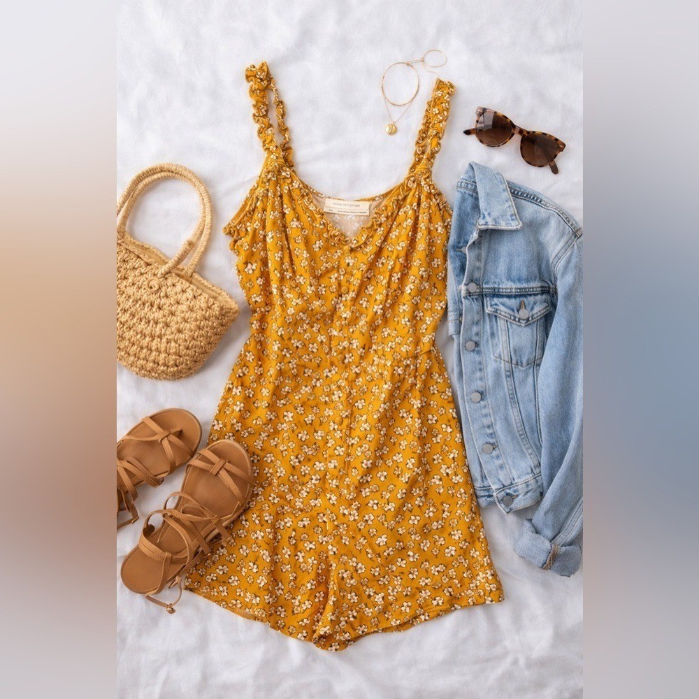 Urban Outfitters Mustard Floral Romper Ruffle Strap Button Front Cottagecore M