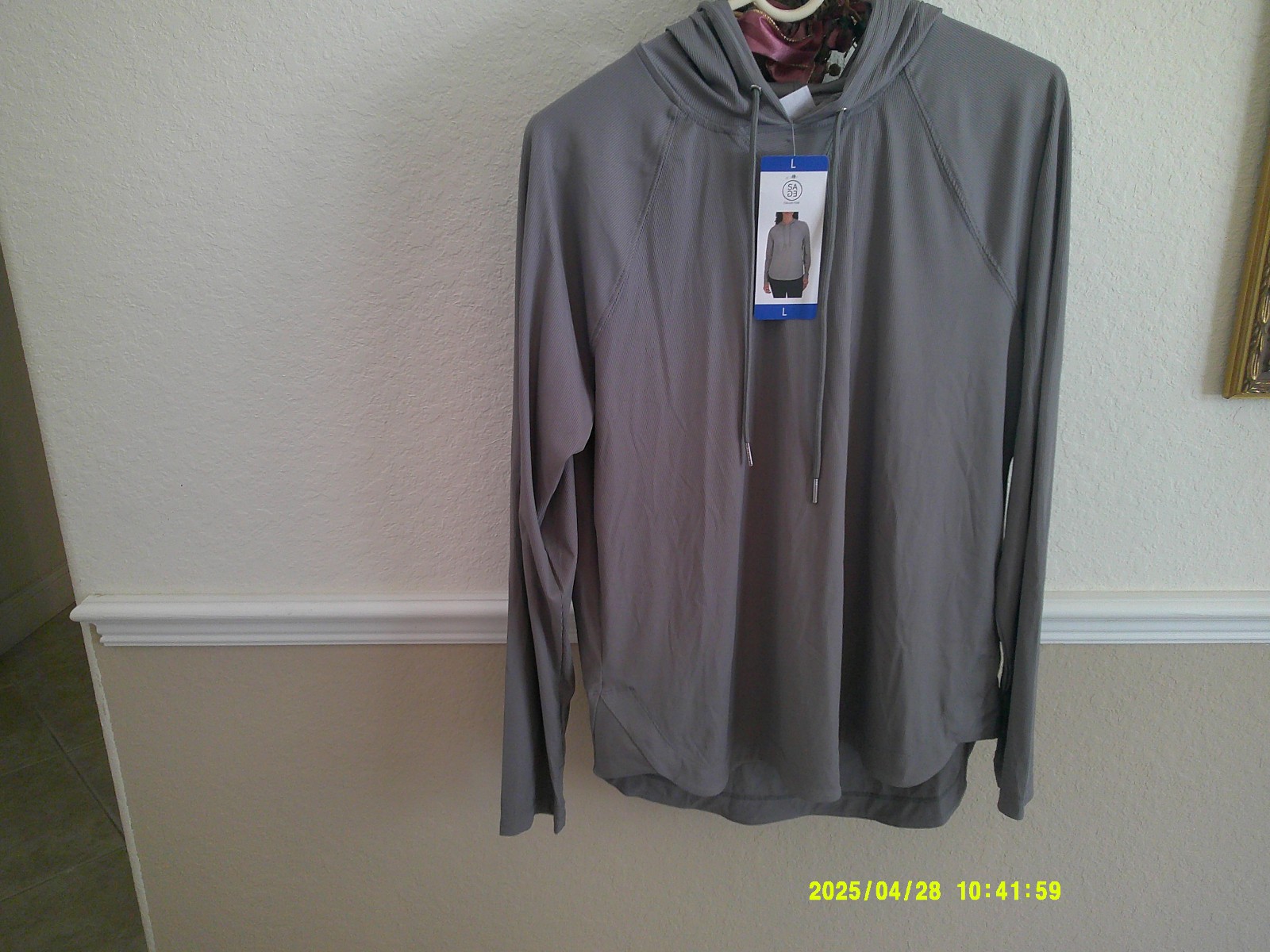 Women’s, L, hooded shirt,NWT, long sl, pullover, gray, Sage, nylon/span,wash/dry