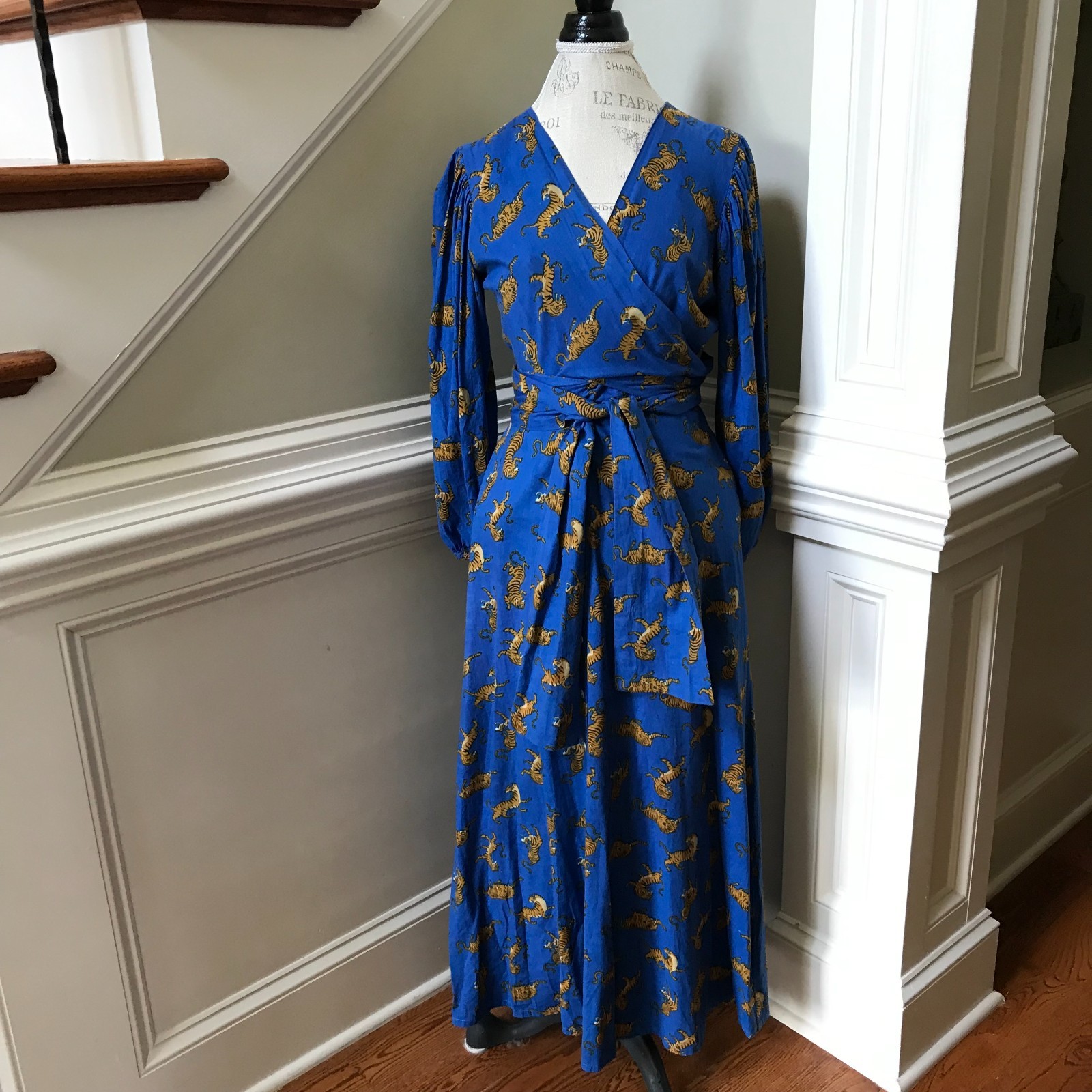 Guadalupe Monica Jungle Tiger Wrap Maxi Dress Womens Medium Blue V-Neck Cotton