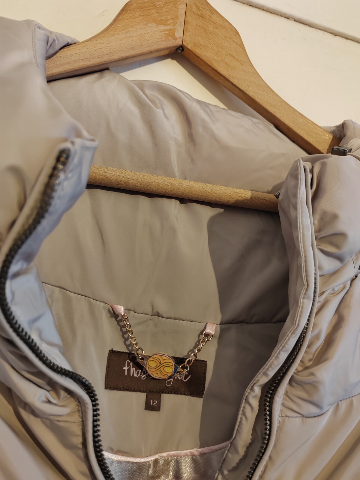 PHASE EIGHT Feather & Down Quilted Jacket padded coat Beige, zip, Size 12 womens