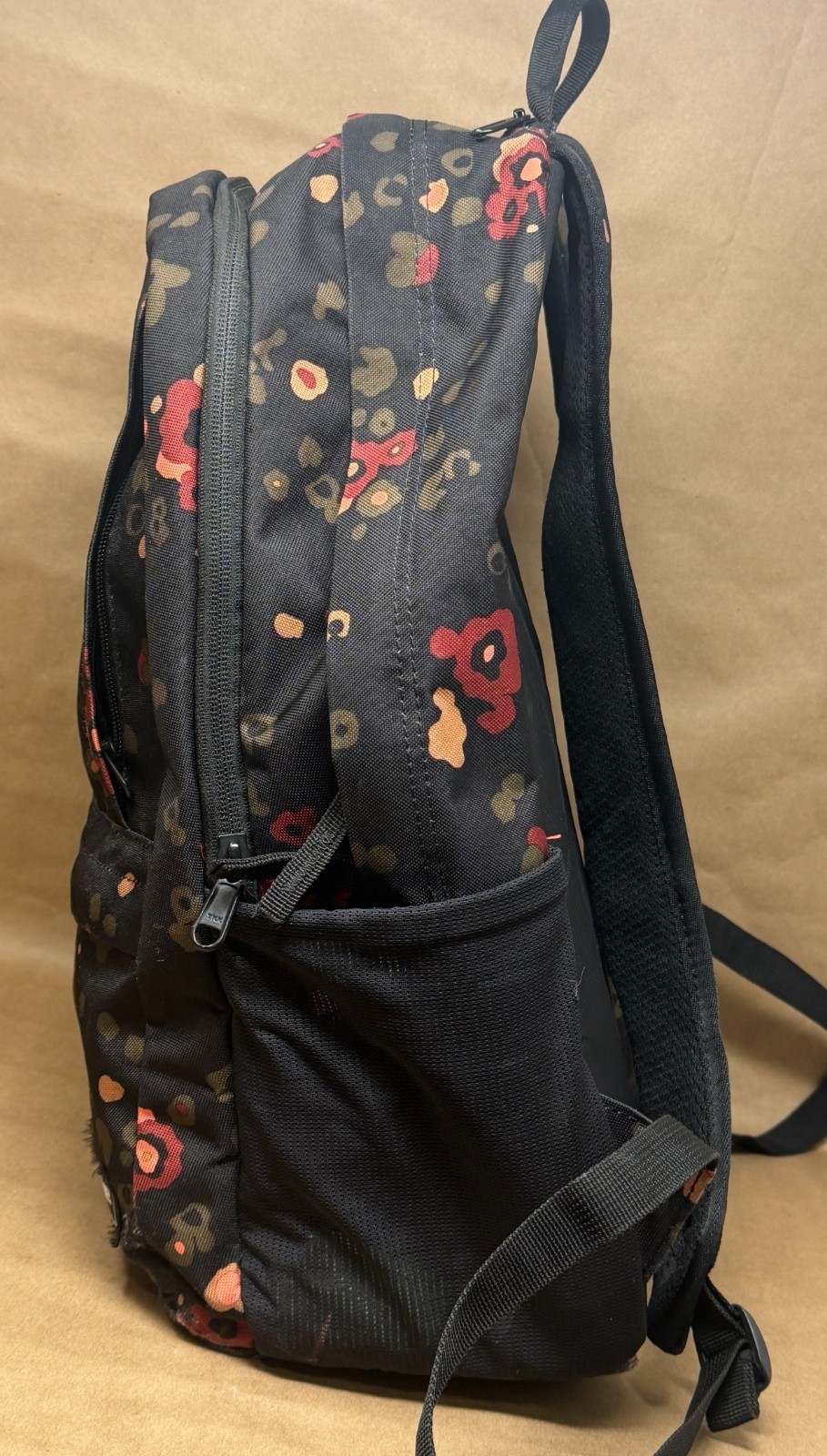 Dakine Essentials 22L Backpack Begonia Floral Print Laptop Bag School Daypack 21