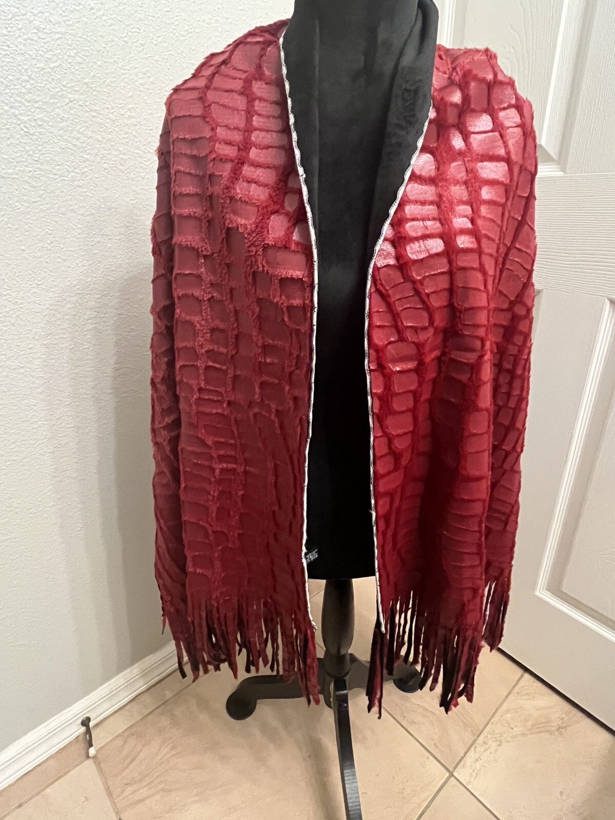WOMEN’S FAUX FUR FAUX LEATHER 100%POLYESTER FRINGE SCARF RED BLACK 64×20.