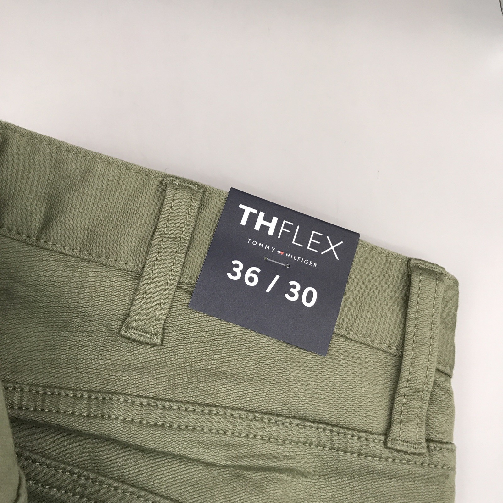 Tommy Hilfiger Mens Th Flex Chino Pants Olive Size 36×30 Brand New