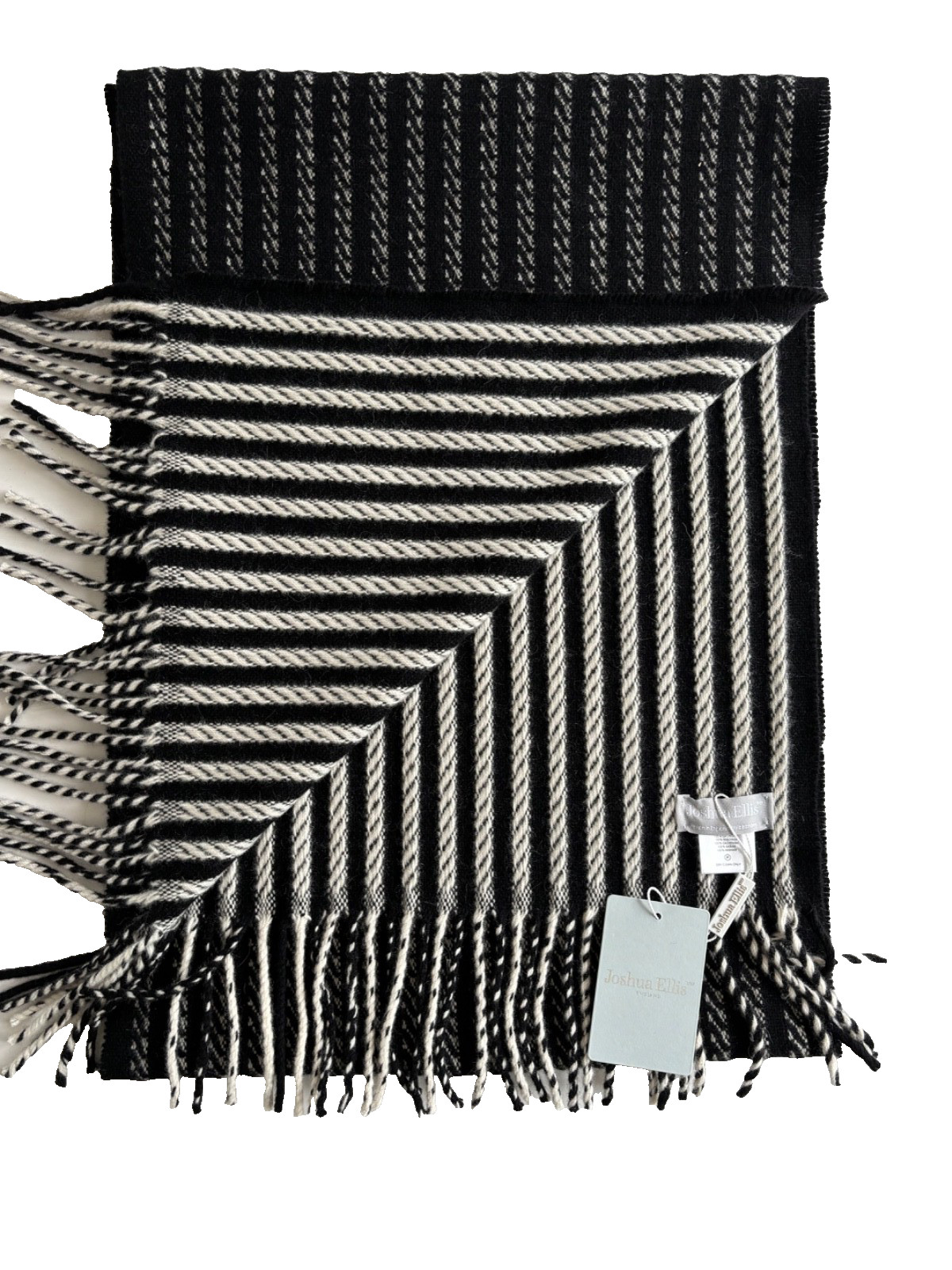CASHMERE SCARVES MADE IN SCOTLAND