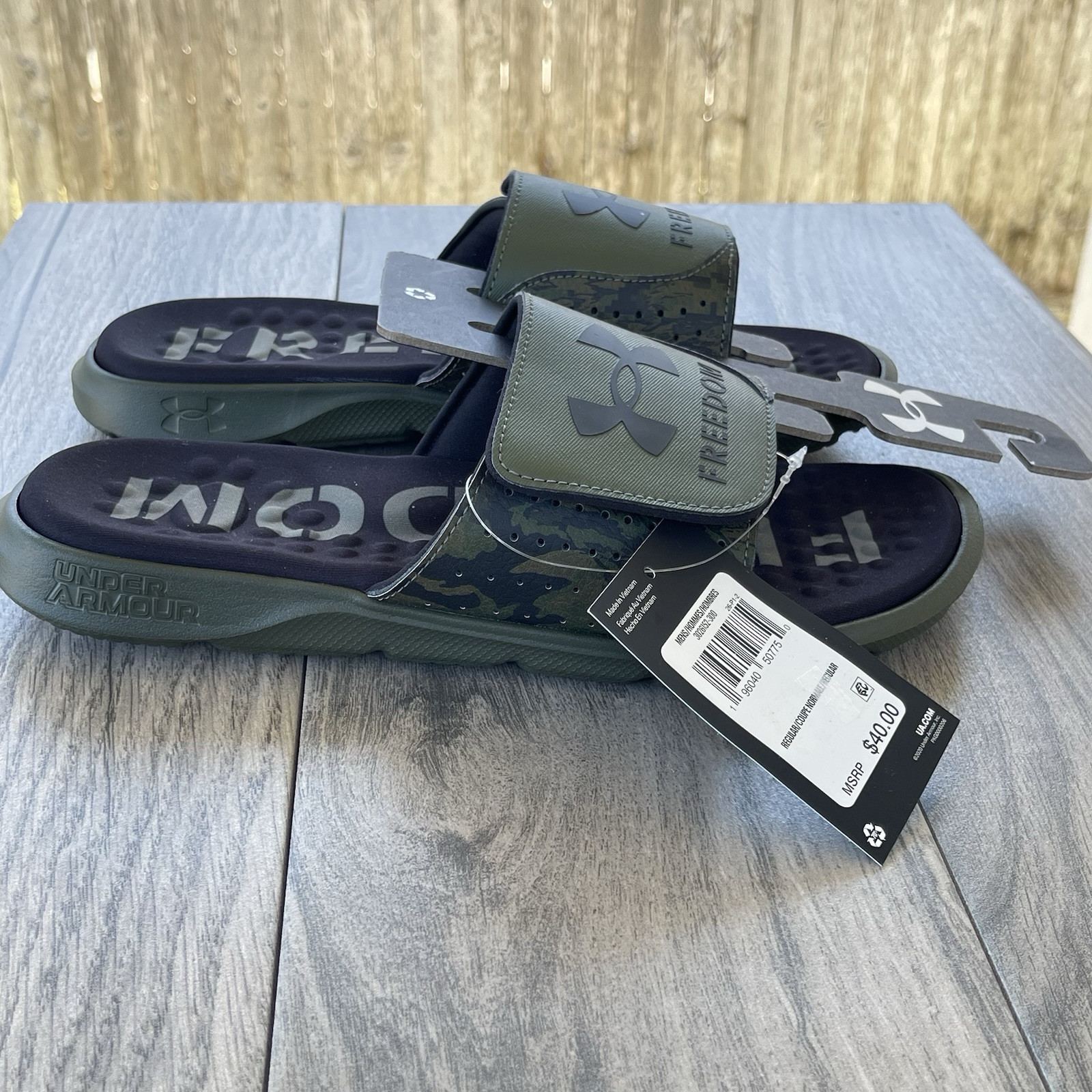 Under Armour UA Ignite Pro Slides Men 8.0 Green Camo Freedom Sandal 3026152 NEW