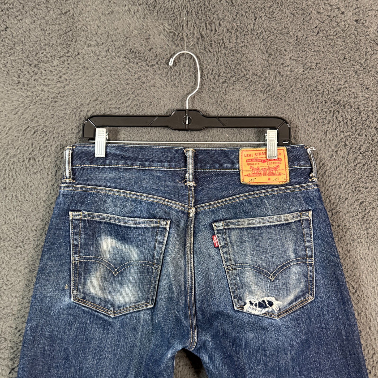 Levis Jeans Mens 32×34 Blue 513 Slim Fit Selvedge Dark Denim Whisker Distressed