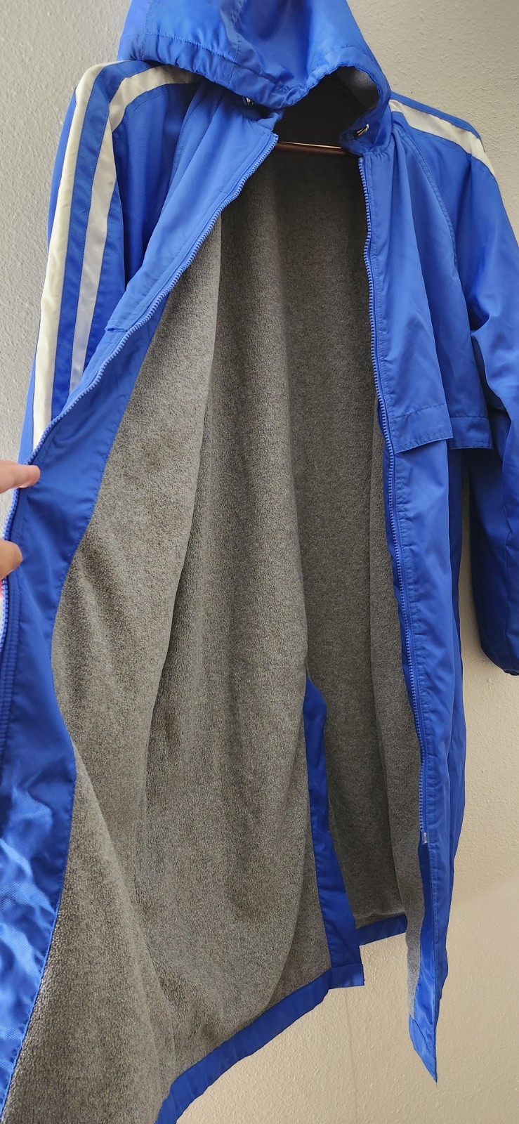 Unisex Size M Speedo Hooded Long Parka Windbreaker Swim Jacket Full Zip Lined