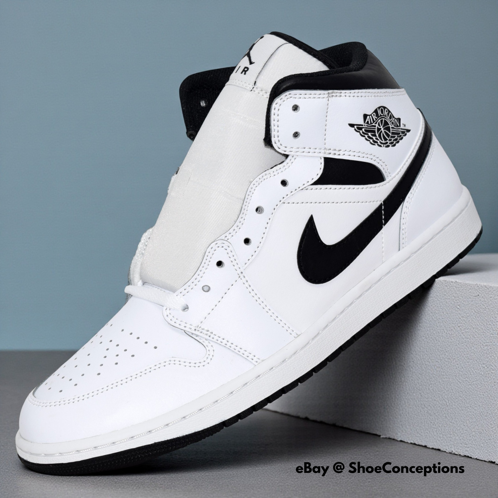 Nike Air Jordan 1 Mid White Black DQ8426-132 Men’s Size NEW