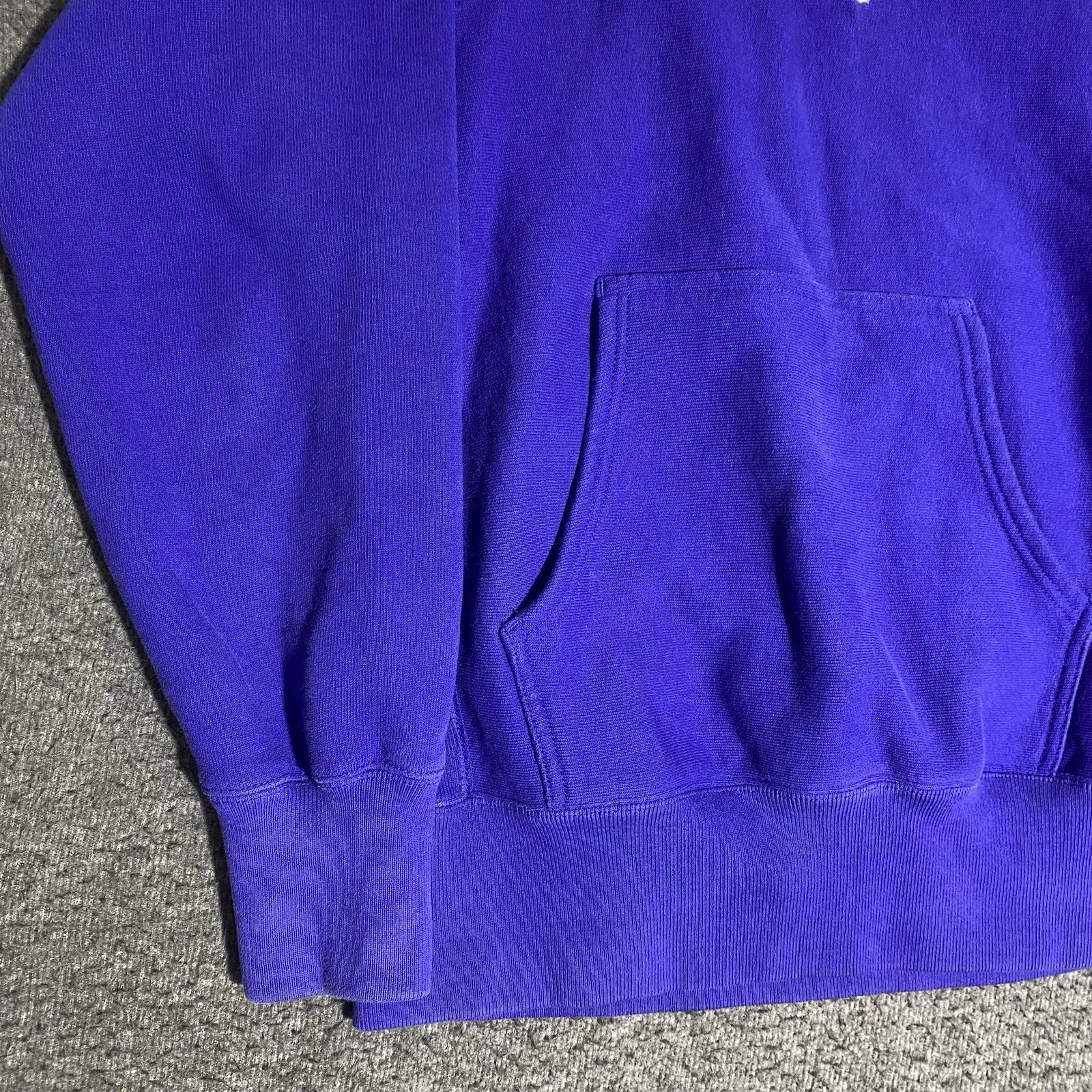 Vtg Champion Reverse Weave Large Blue Embroidered Pullover Hoodie Warm Up Script