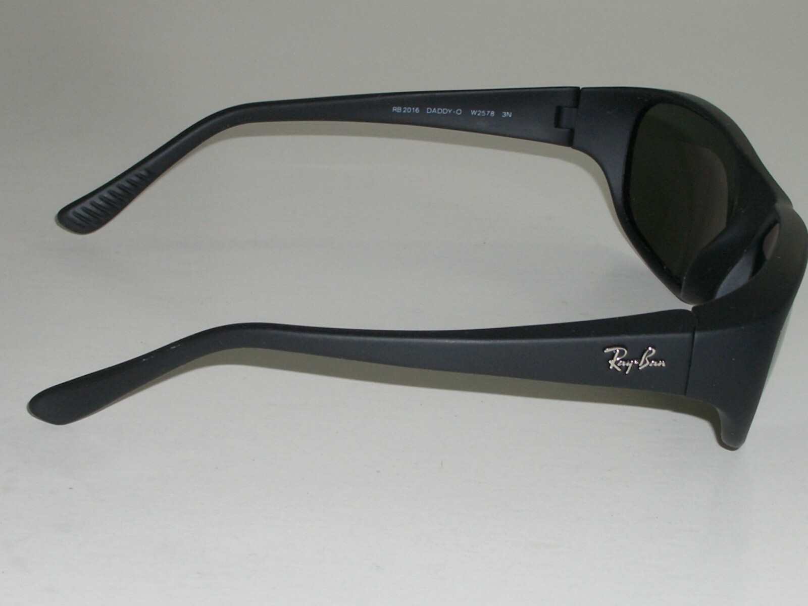 RAY BAN RB2016 W2578 MATTE BLACK GLASS POLARIZED DADDY- O WRAPs SUNGLASSES SUPER