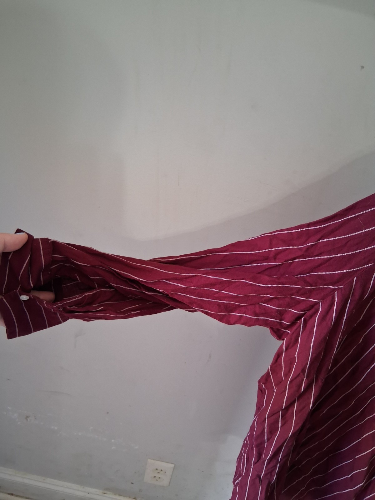 Old Navy Women’s XXL Burgundy/White Striped V-Neck Long Sleeve Pullover Blouse