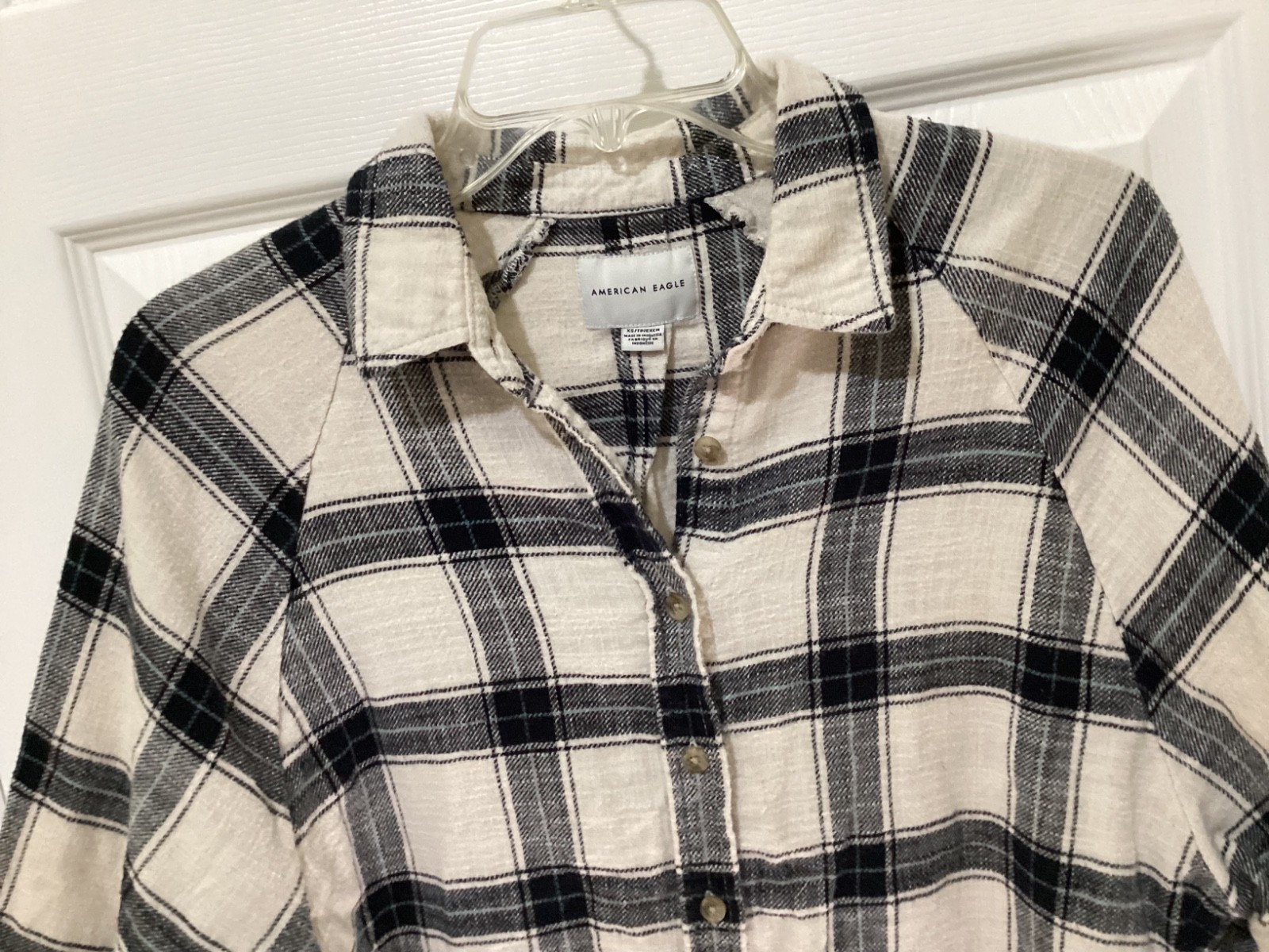 American Eagle Shirt Women Button Up Plaid Flannel Pheasant Sleeves~XS