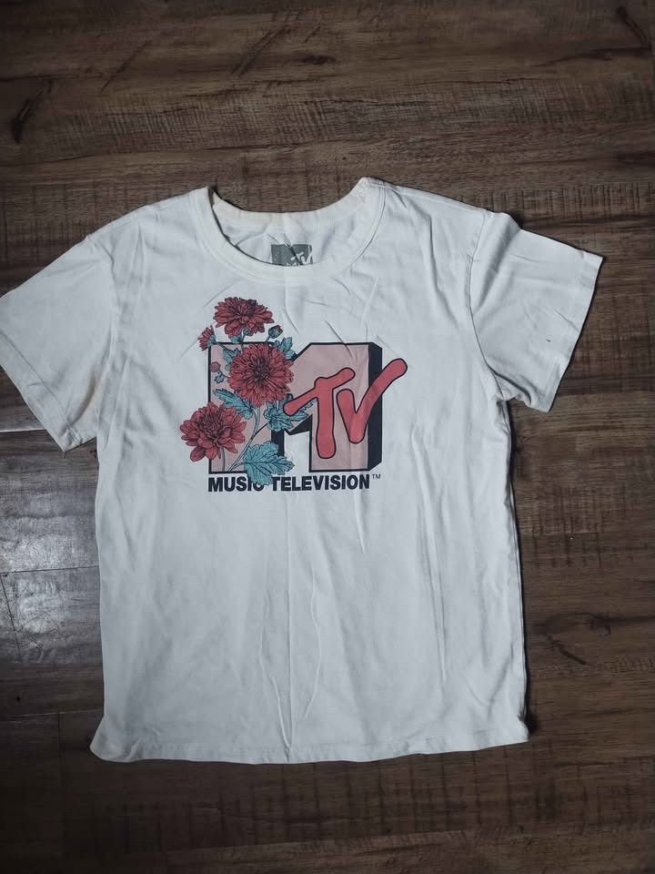 MTV floral T shirt retro vibes – M