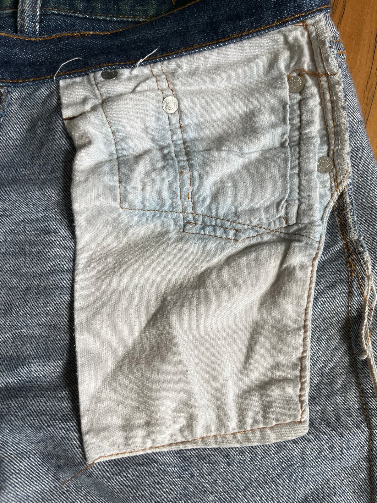 Vintage 1970s Levi’s 501XX Selvedge Denim Jeans Dark Wash Made in USA 30×32.25