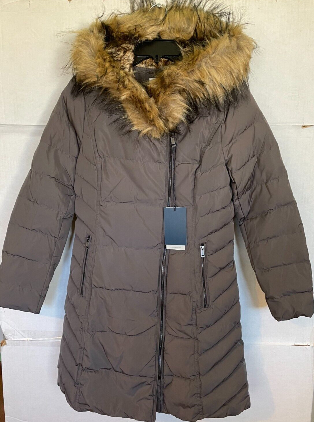 Cole Haan Faux Fur-Trim Hooded Quilted Jacket DOWN WOMENS S SMALL TAUPE NEW