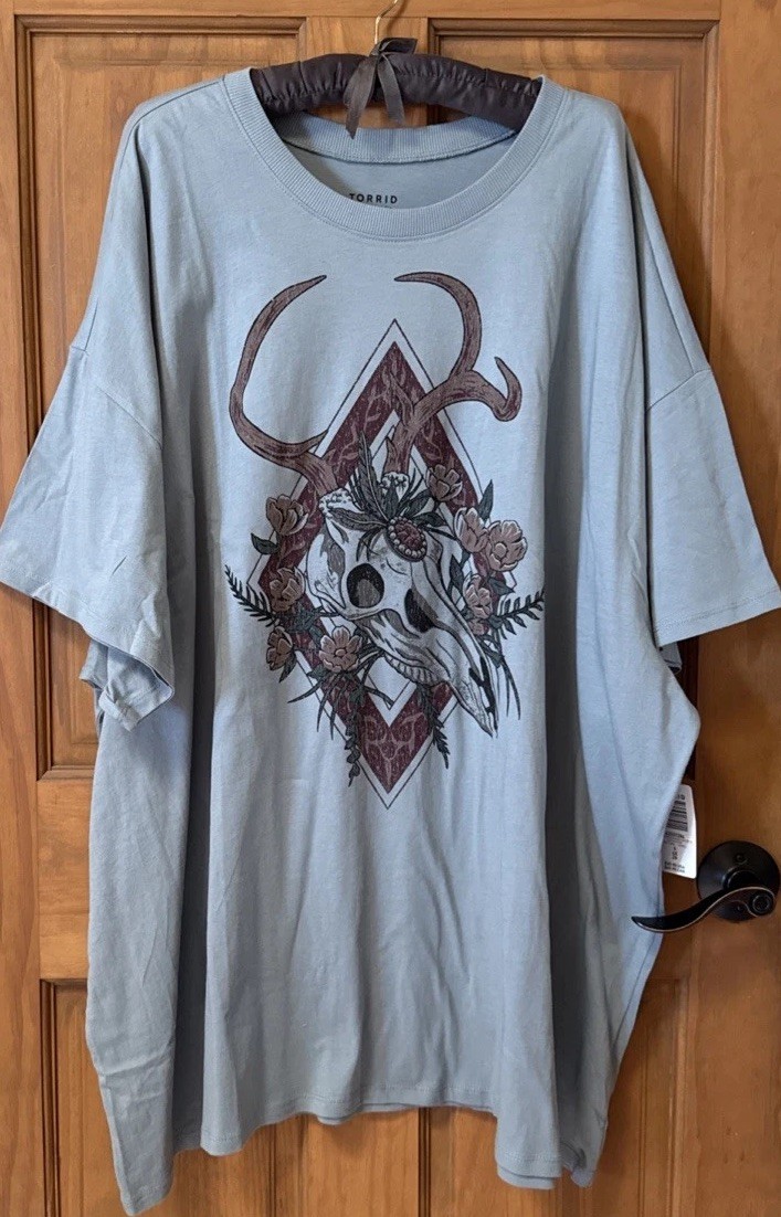TORRID TEE SHIRT COTTON SHORT SLEEVE T SHIRT TOP 4 4X 4XL 26 5 5X 28 NEW