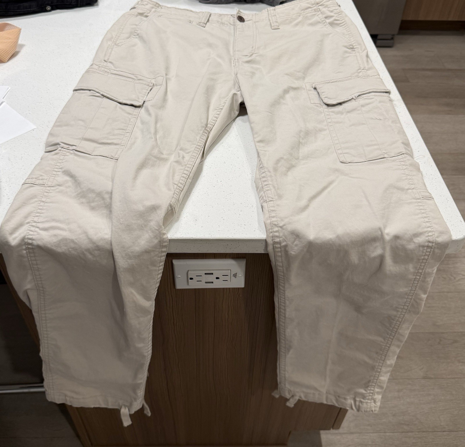 American Eagle Brand New Men’s Flex Cargo Pants 33×34
