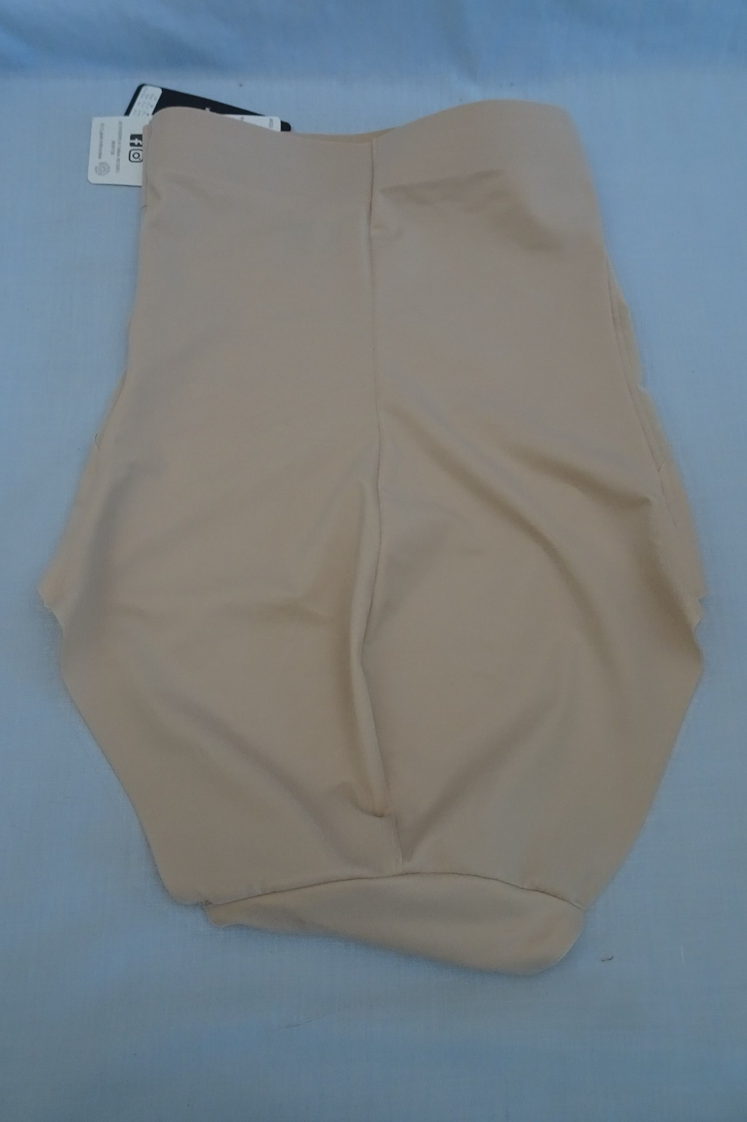 NWT TC Fine Intimates Total Contour Hi-Waist Brief Panty 4925 XFIRM Size M Beige