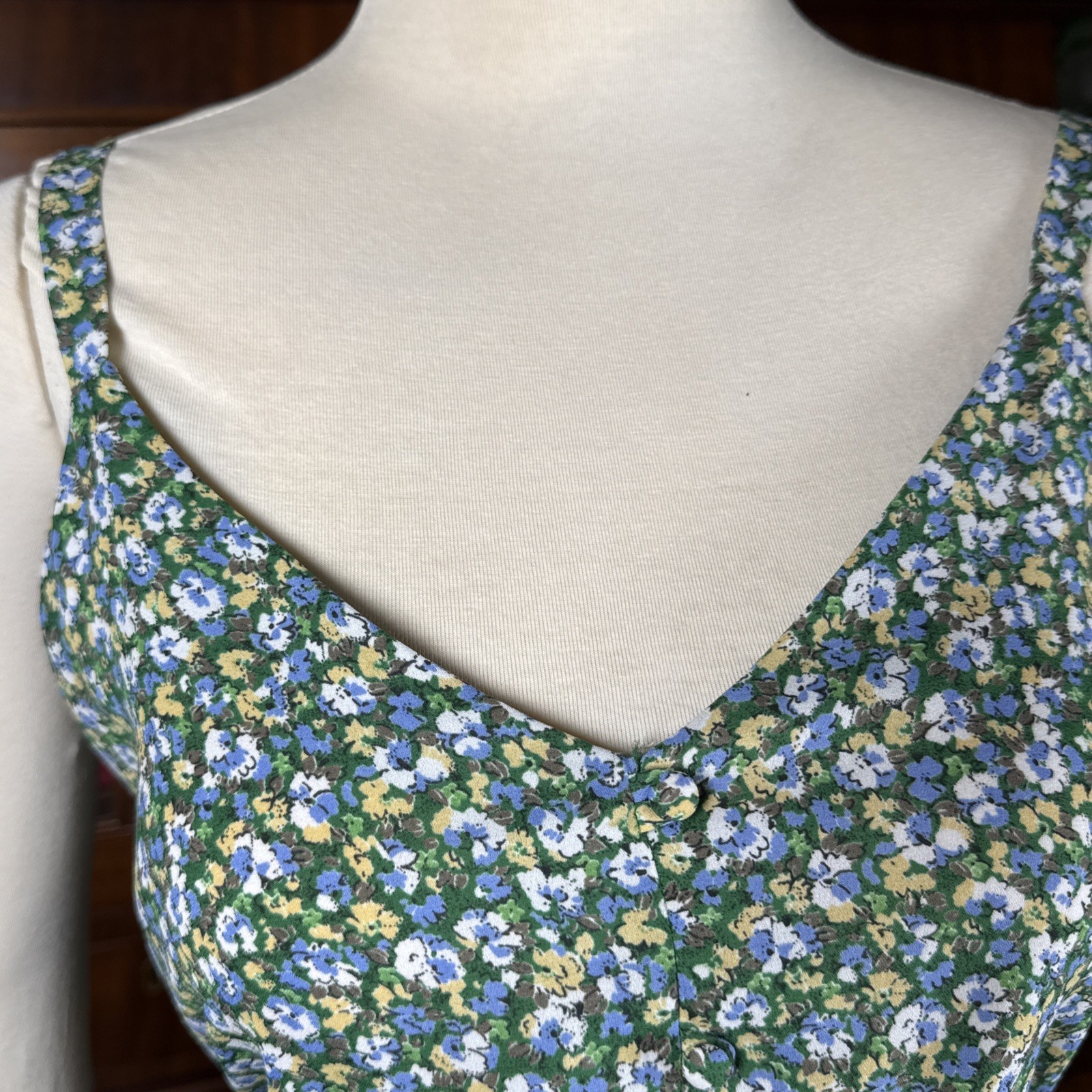 Sienna Sky Blouse Small Green Blue Floral Peplum Cami Tank Cinched Tie Waist