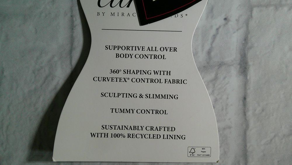 NWT Miracle Brands Embrace Your Curves One Piece Swimsuit Makenna M 8-10