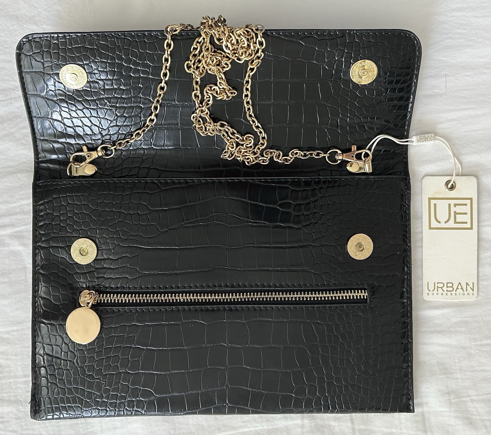 NWT Urban Expressions Black Croc Embossed Clutch Crossbody Bag Chain Strap Flaw