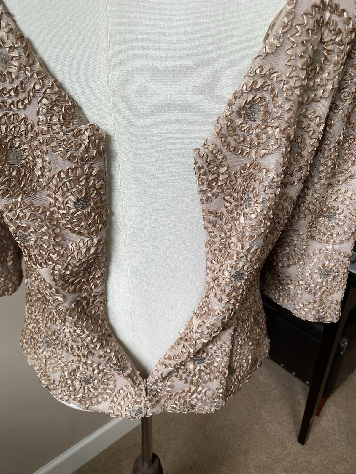 Gorgeous Alex Evenings Top, Size L, Embellished & Lined, Champagne Color