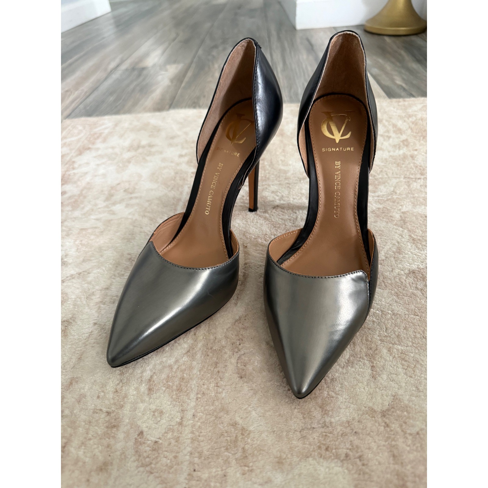 Vince Camuto Signature Two Tone Leather d’Orsay Pumps Black Pewter 8M New