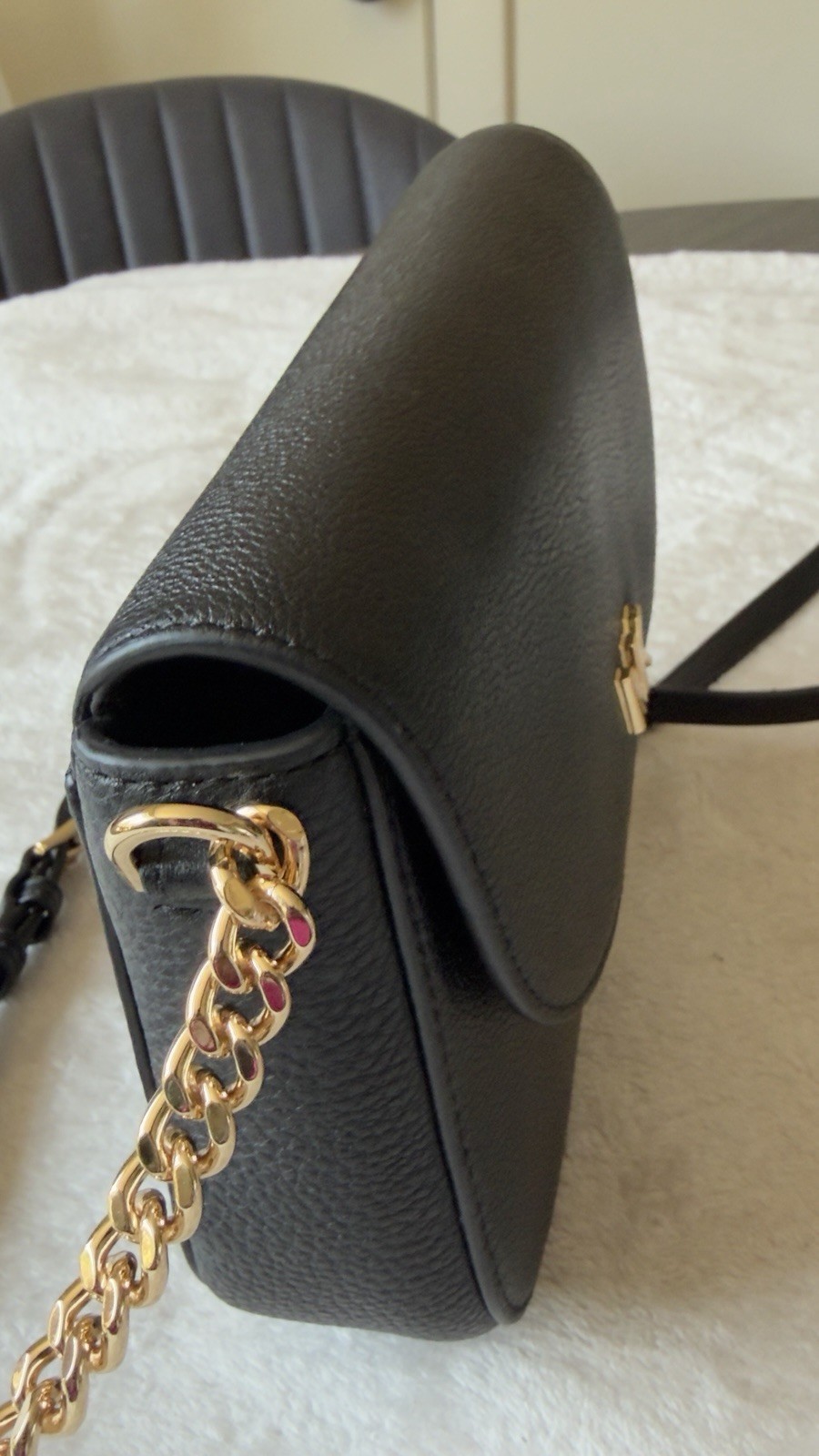 Michael Kors Small Black Pebbled Crossbody Bag Gold Hardware Magnetic Closure