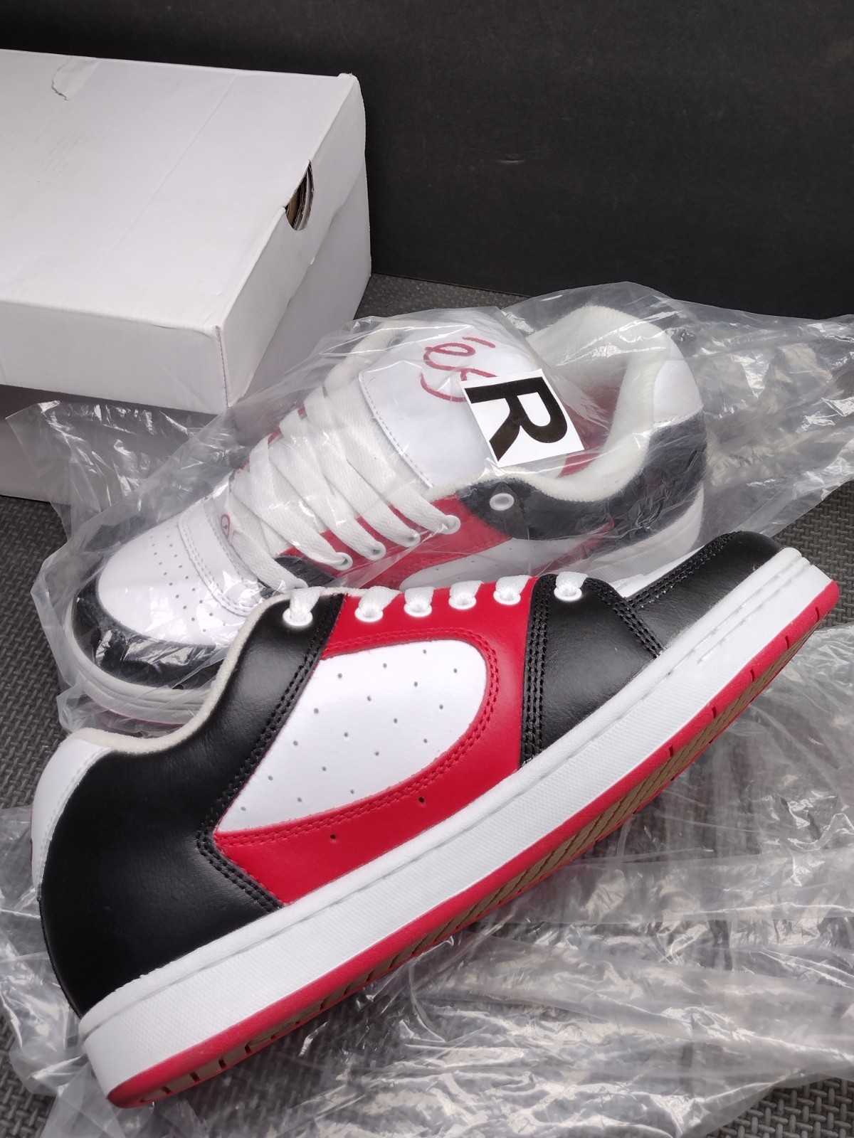 Es Accel OG Black/White/Red skate shoes SIZE IN PICTURES SALES SAMPLE NEW