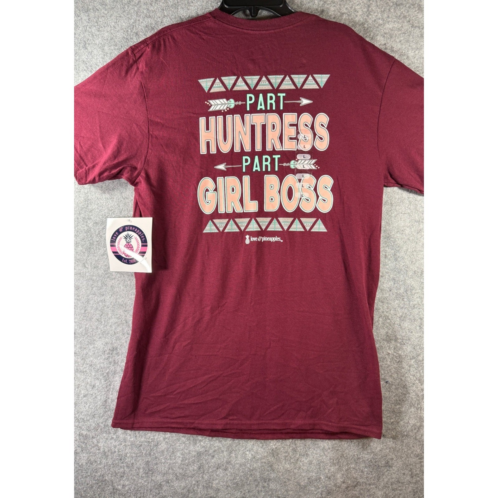 NWT Love & Pineapples Womens Part Huntress Part Girl Boss – T-Shirt Maroon L