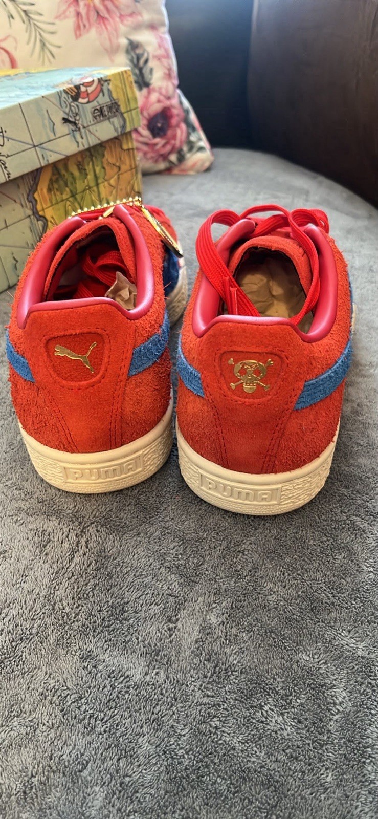 PUMA Suede Pooh Men’s Red/Blue Suede Low Top Lace-Up Sneaker 374488-01