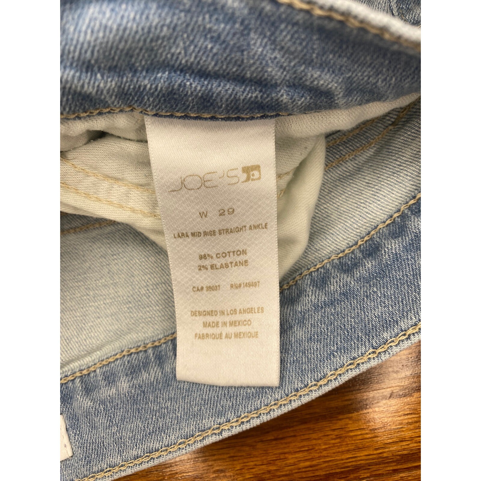 Joe’s Light Blue Distressed Jeans Size 29
