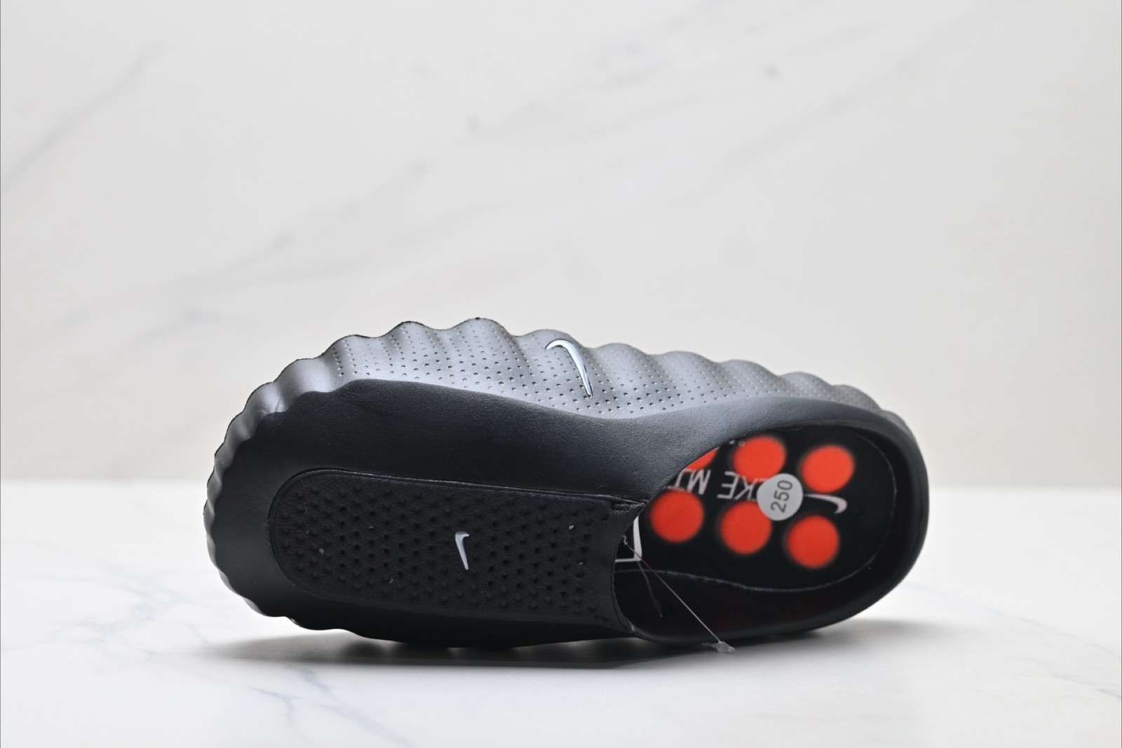 Mind 001 Black HQ4307-001 Men Size