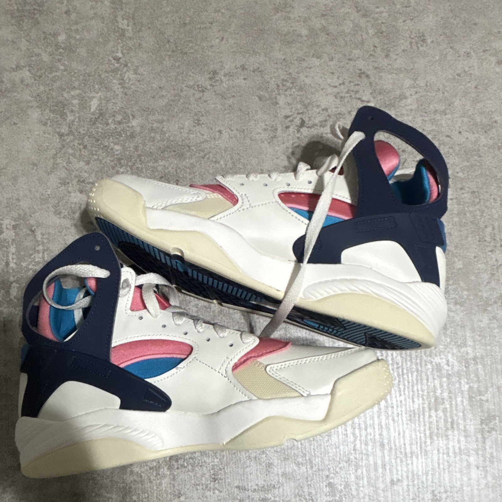 Nike Air Flight Huarache FD0183 White Pink Blue Navy Colorblock High Top Sneaker