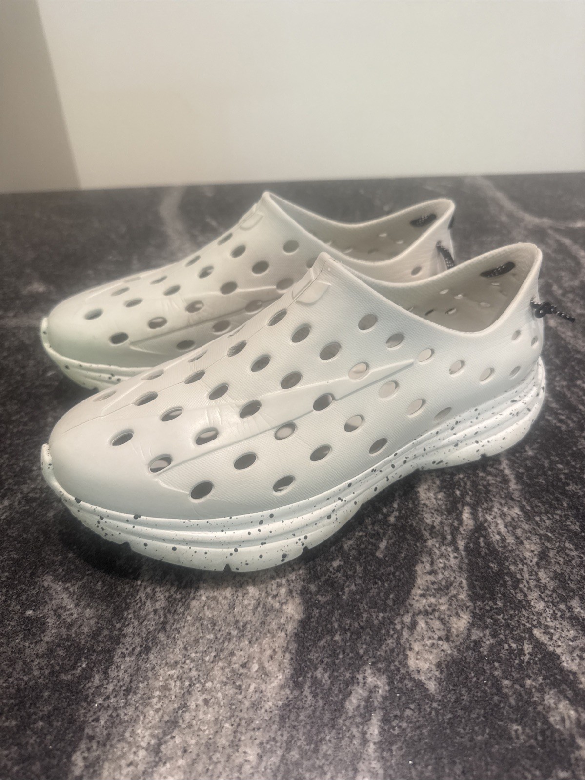 Kane Revive Recovery Shoes Tofu/Tofu Speckle Size W11 M9 Slip On Comfort