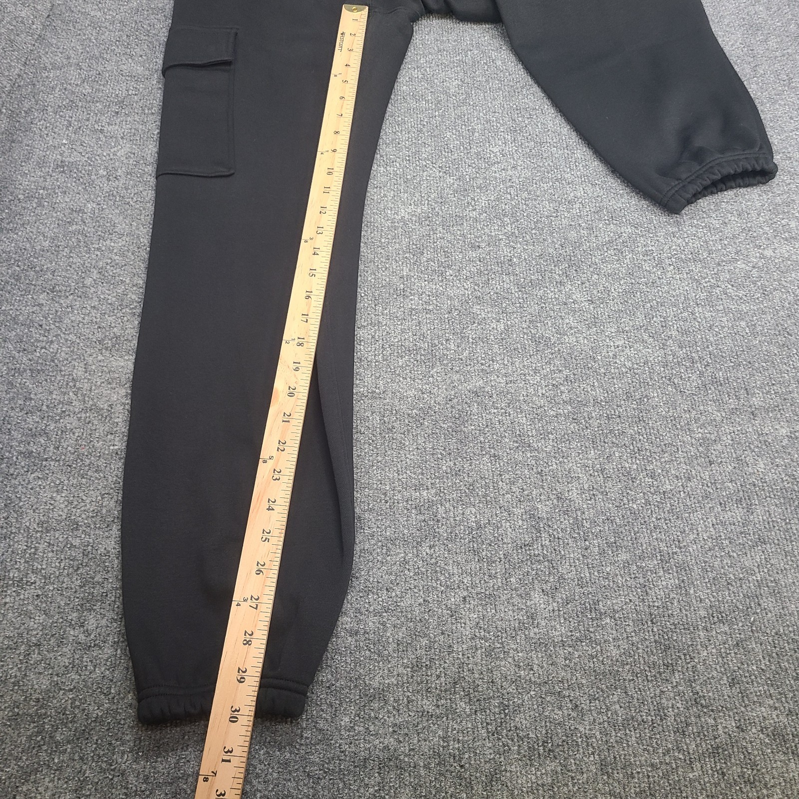 Nike Pants Mens Large Black Futura Club Fleece Cargo Cuff Brushed Jogger Sweats