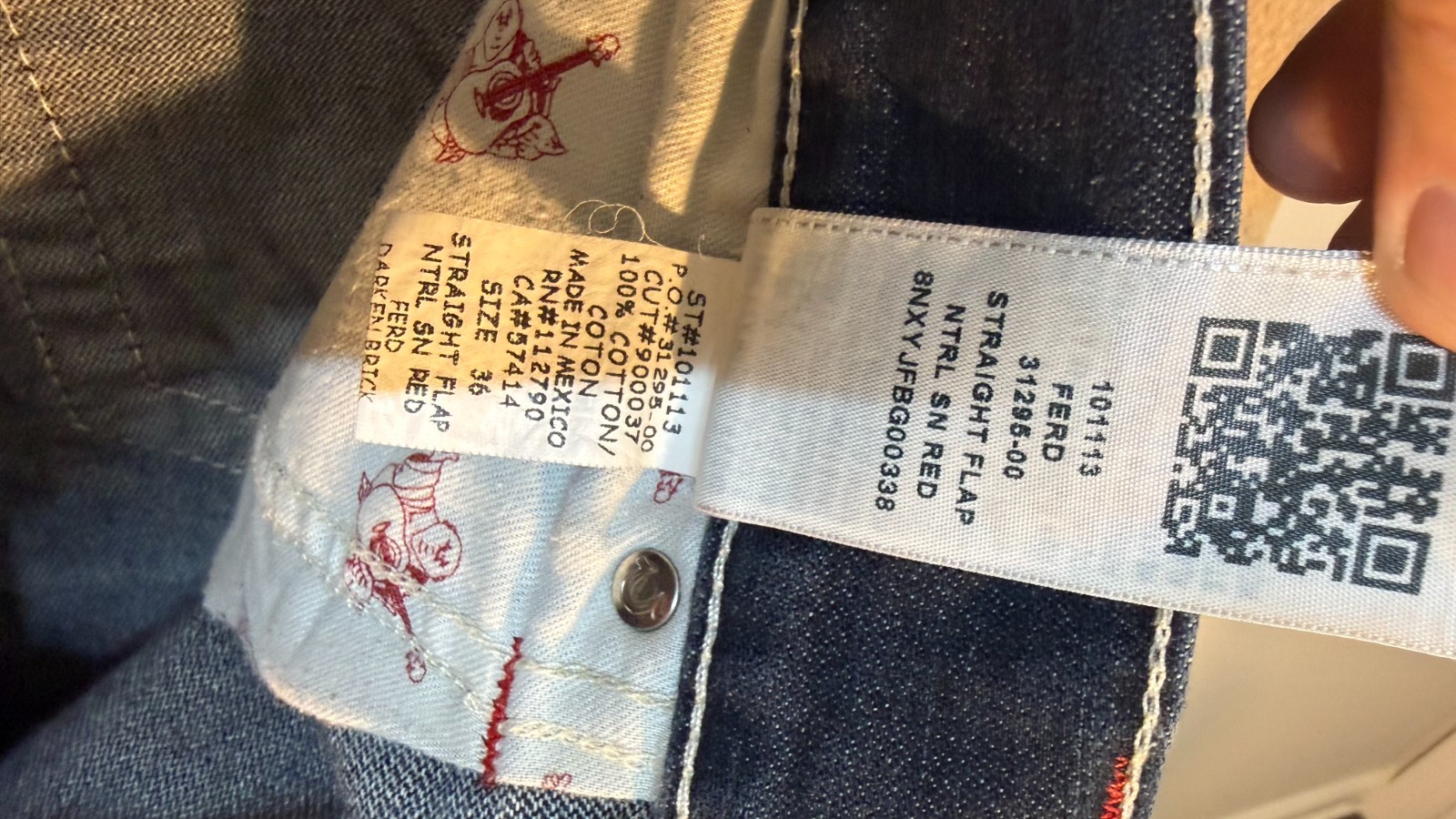 True Religion Straight Flap Red Stitch Dark Wash Jeans Mens 36×27