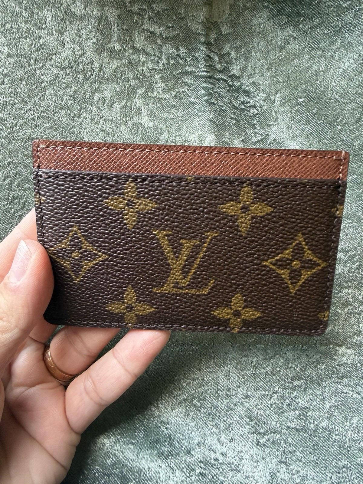 Louis Vuitton Monogram Porte Cartes Simple Business Card Holder
