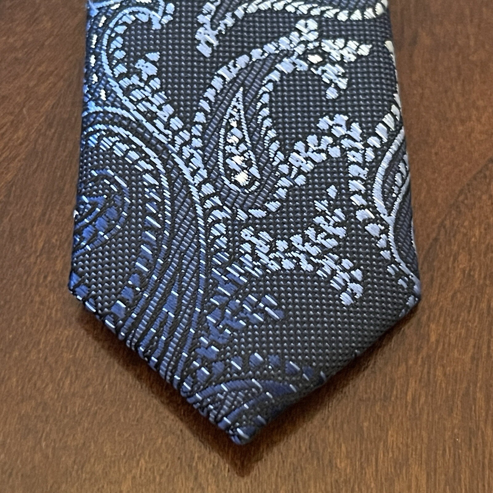 Platinum Designs Blue Hand Made 100% Polyester Men’s Neck Tie Made In China
